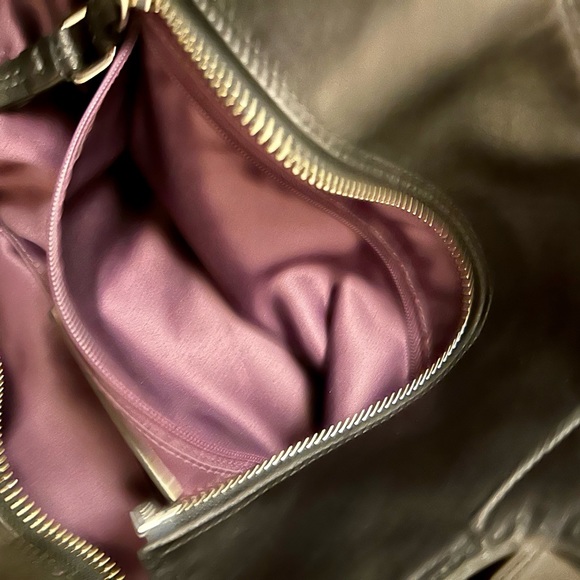 Coach Leather Mia Handbag.  Black With Purple Lining. E1082-15740. - Picture 9 of 14